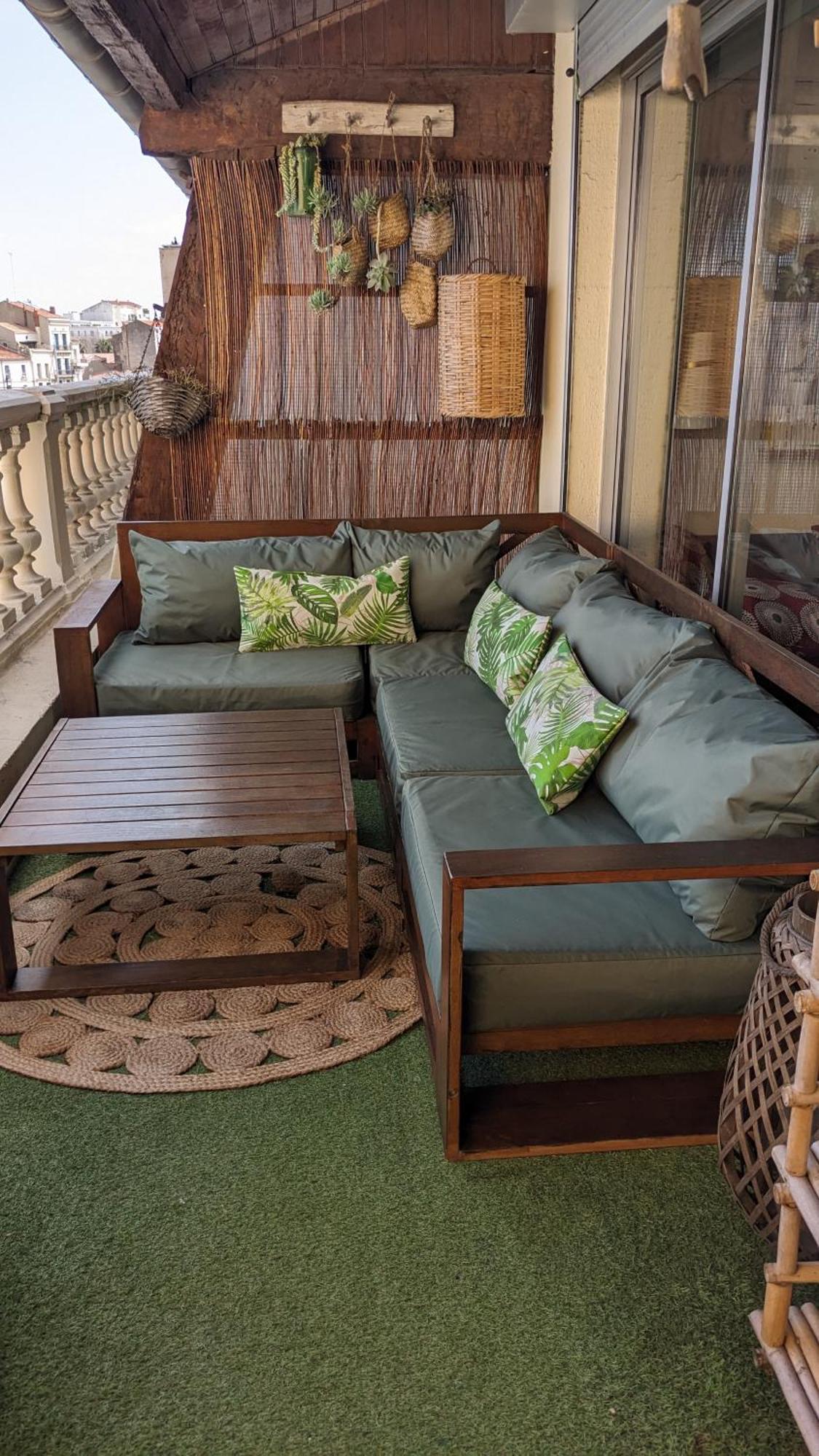 T3 Avec Terrasse Avec Vue Exceptionnelle Sur Les Quais De Appartement